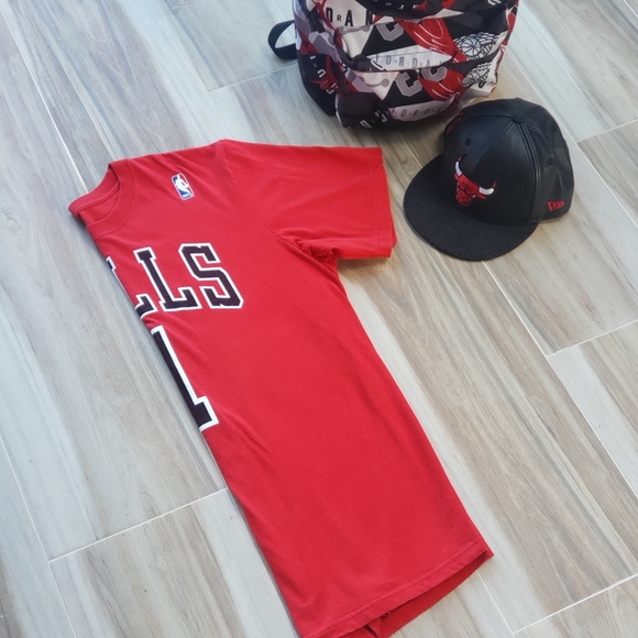 Vintage CHICAGO BULLS Tee Short Sleeve - Picture 2 of 6